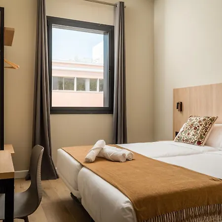 Aerohotel Barcelona Airport 24h Hotel *