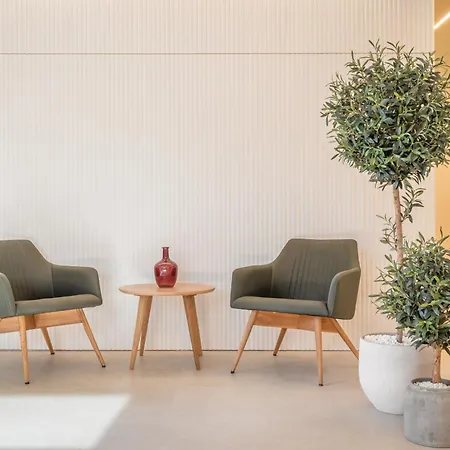 Aerohotel Barcelona Airport 24h *